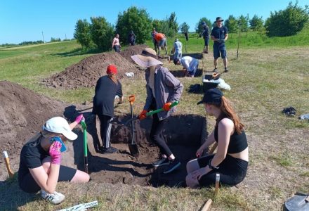Древня Пересопниця відкриває свої таємниці
