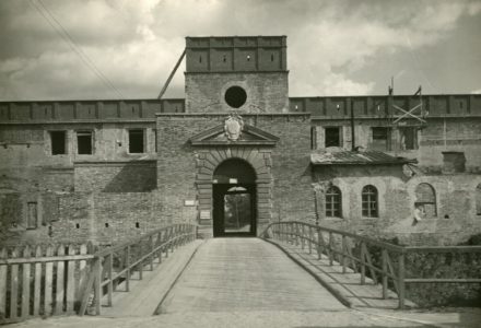 До 500-річчя з дня народження Василя Костянтина Острозького