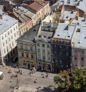 Кам’яний літопис Ринку: 10 фактів, які варто знати про головну площу Львова